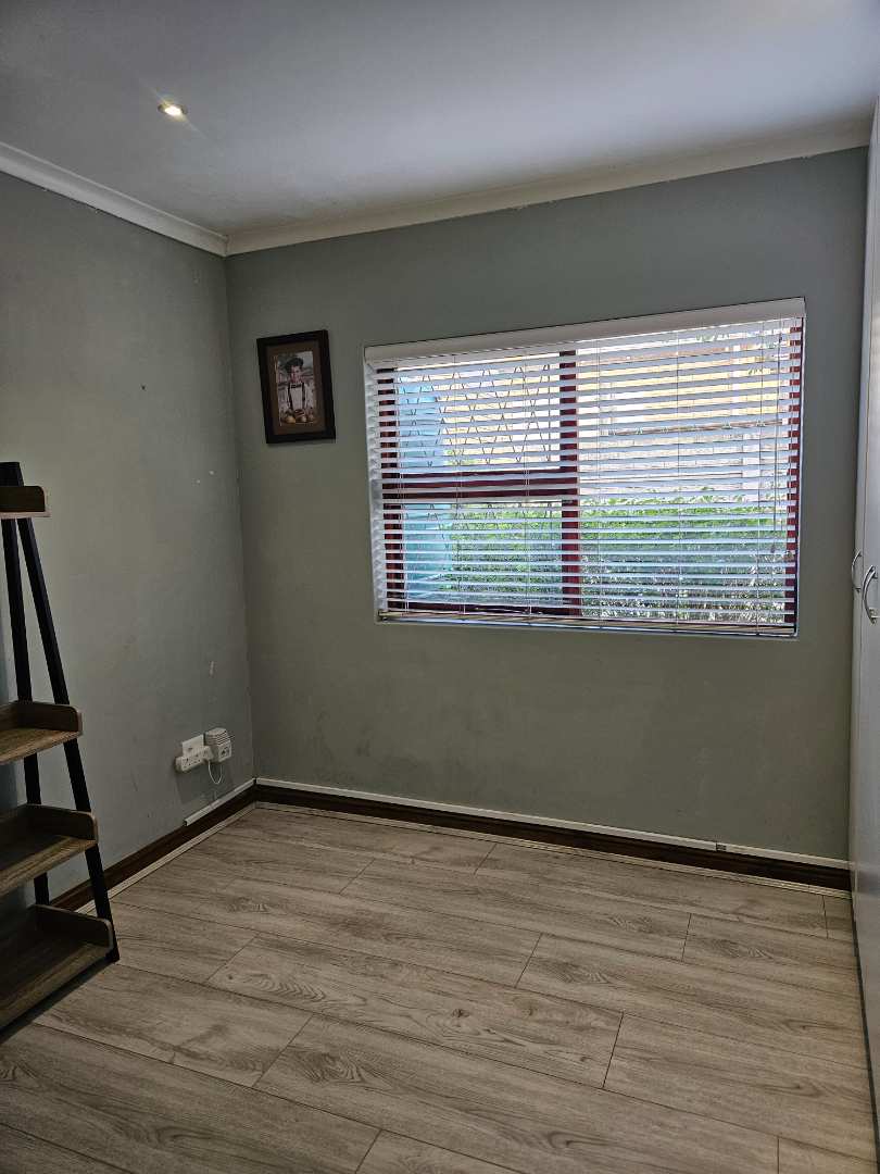 To Let 4 Bedroom Property for Rent in Kamma Heights Eastern Cape